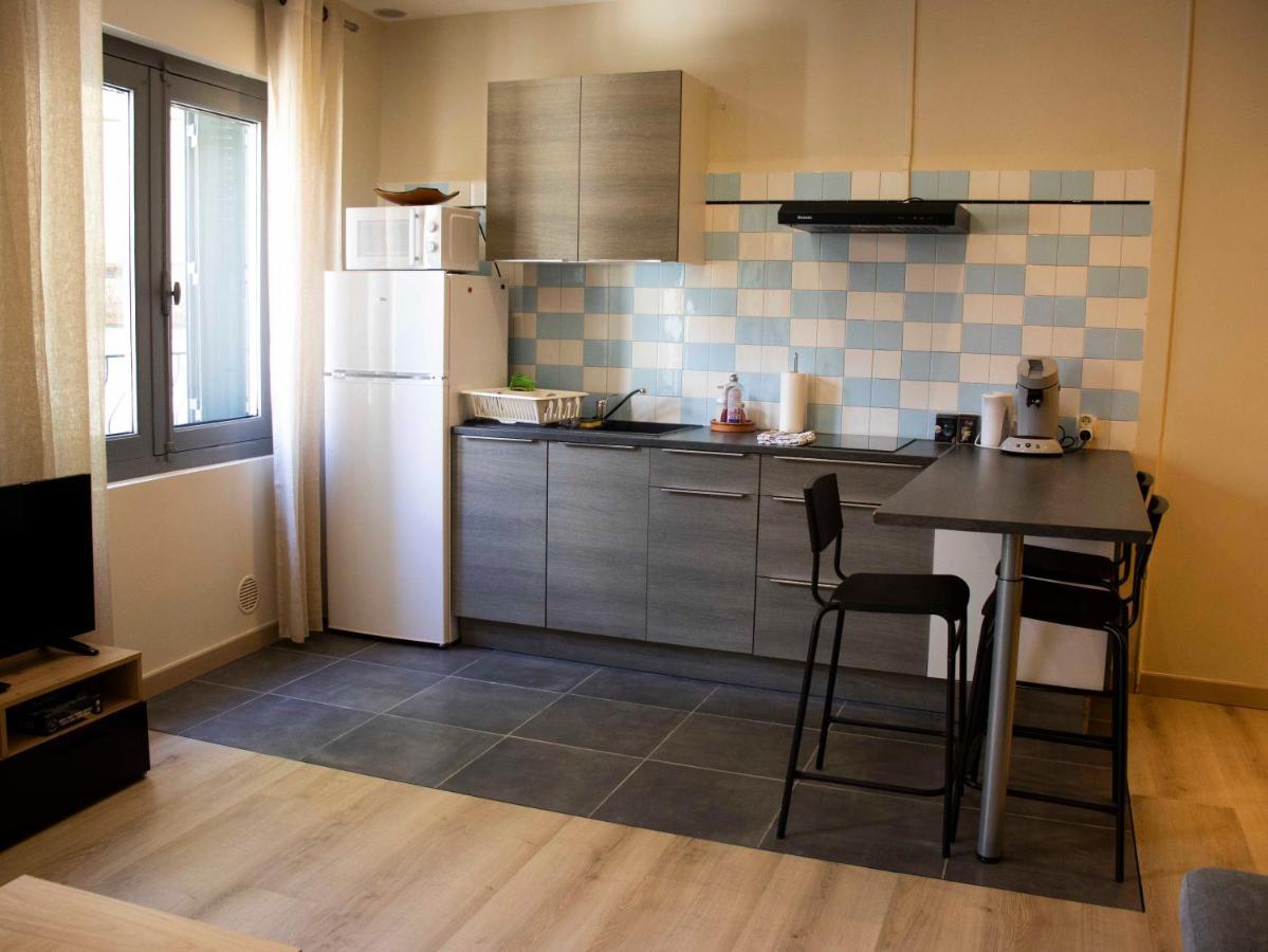 Chez Leon - Clim' & Patio - Appart Loupian Centre Eksteriør billede